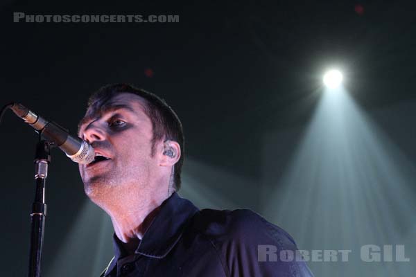 BEADY EYE - 2014-02-27 - PARIS - Le Bataclan - Liam Gallagher